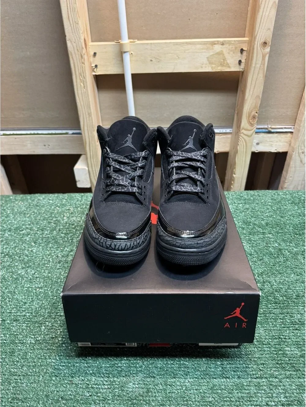 Jordan Retro 3 Black Cat Size 9.5